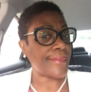 Meet your Posher, Debra